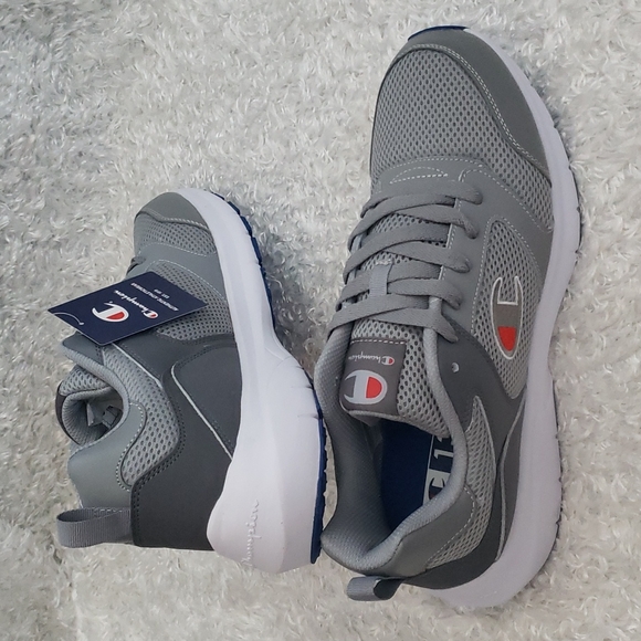 NWT Men's Champion leather and textile upper Sneakers - Picture 4 of 8